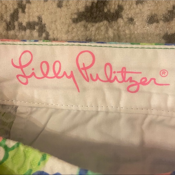Classic Lilly Pulitzer Buttercup Short Size 0 - Picture 4 of 6